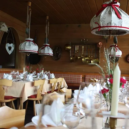 Bergerhof Отель Бартоломеберг